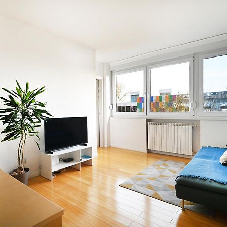 Cozy Donkey - Sporty Lake Apartment Zagreb Bagian luar foto